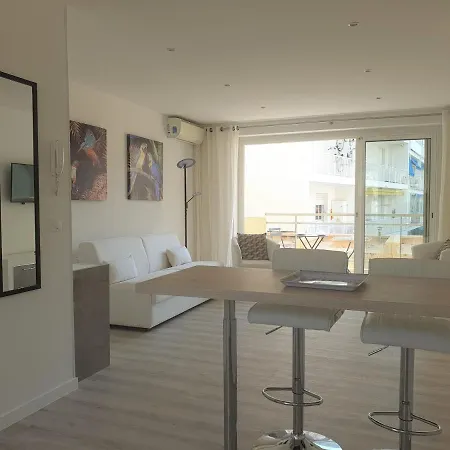 Les Algues Apartment *